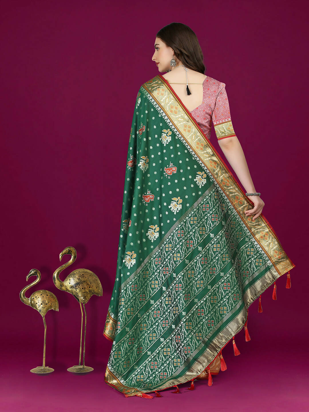 Lorenvalley Fashion Green Patola Silk Woven Design Zari Meenakari Weaving Saree - Swadesiicart