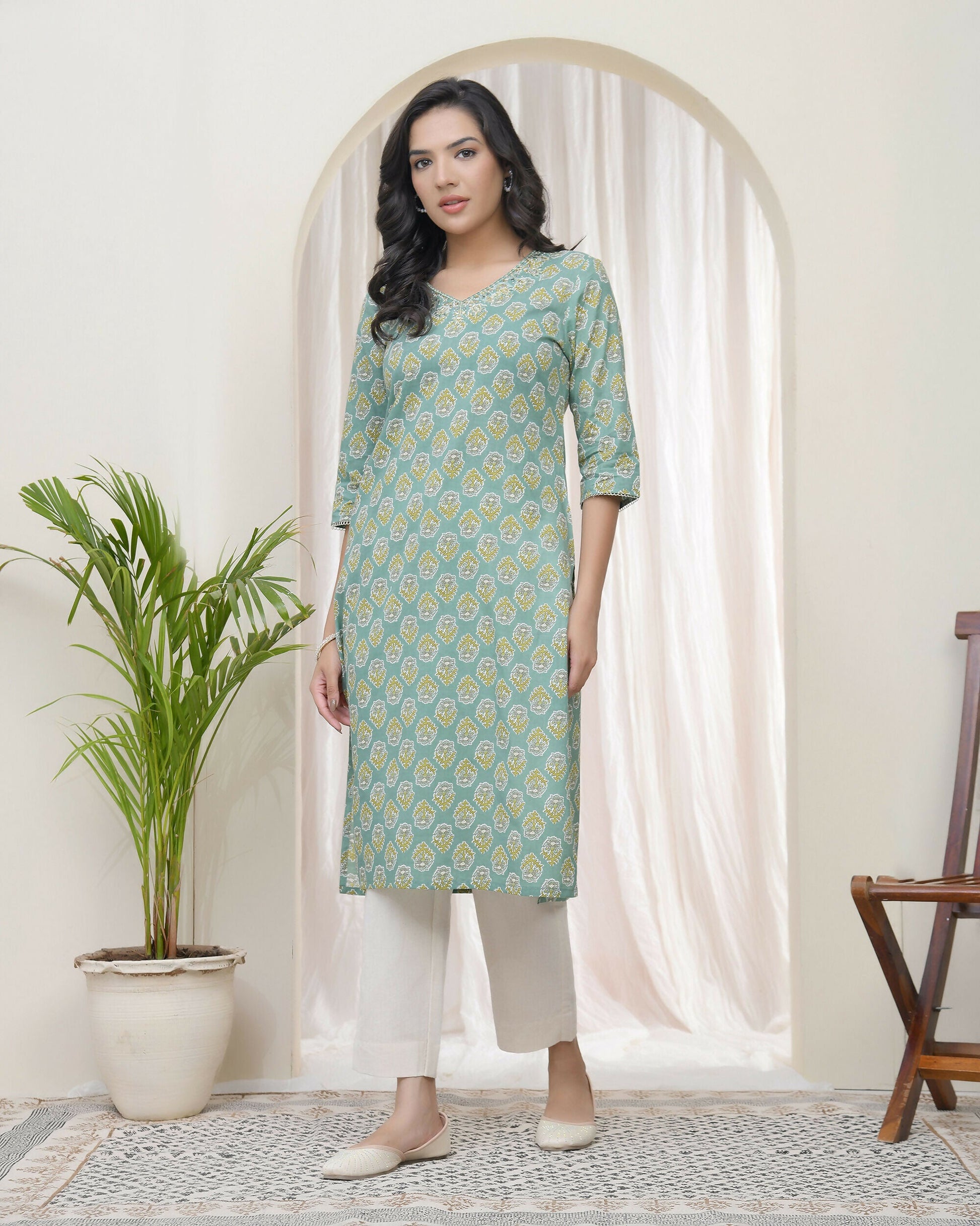 Vaasva Women Aqua Cotton Printed Straight Kurti With Pant | Swadesiicart