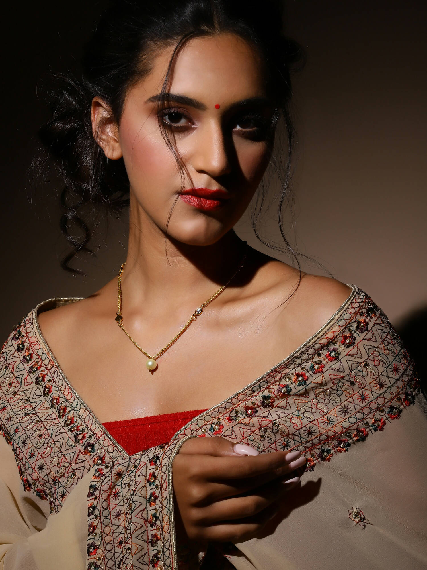 Women's Gold-Polished Chain - Ruby Raang | Swadesiicart