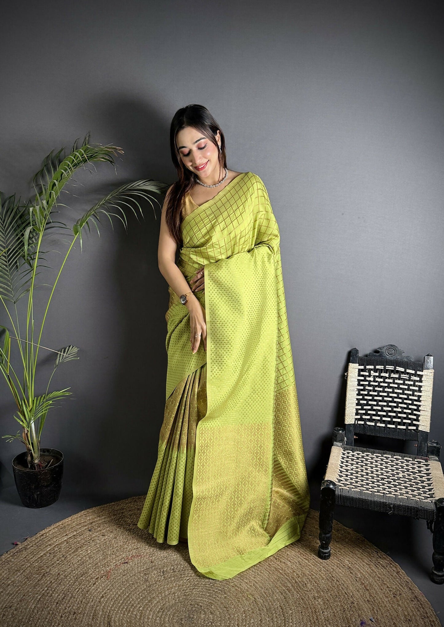 Joban Fashion Light Green Banarasi Soft Lichi Silk Checks & Woven Saree | Swadesiicart
