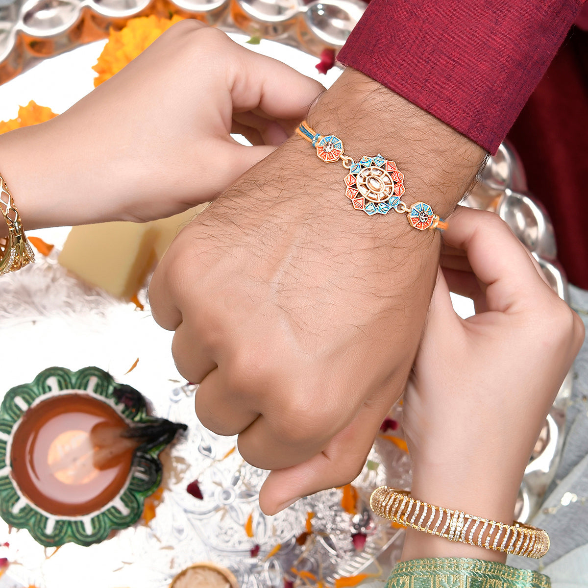 trueBrowns X Voylla Colorful Golden Ethnic Thread Rakhi | Swadesiicart
