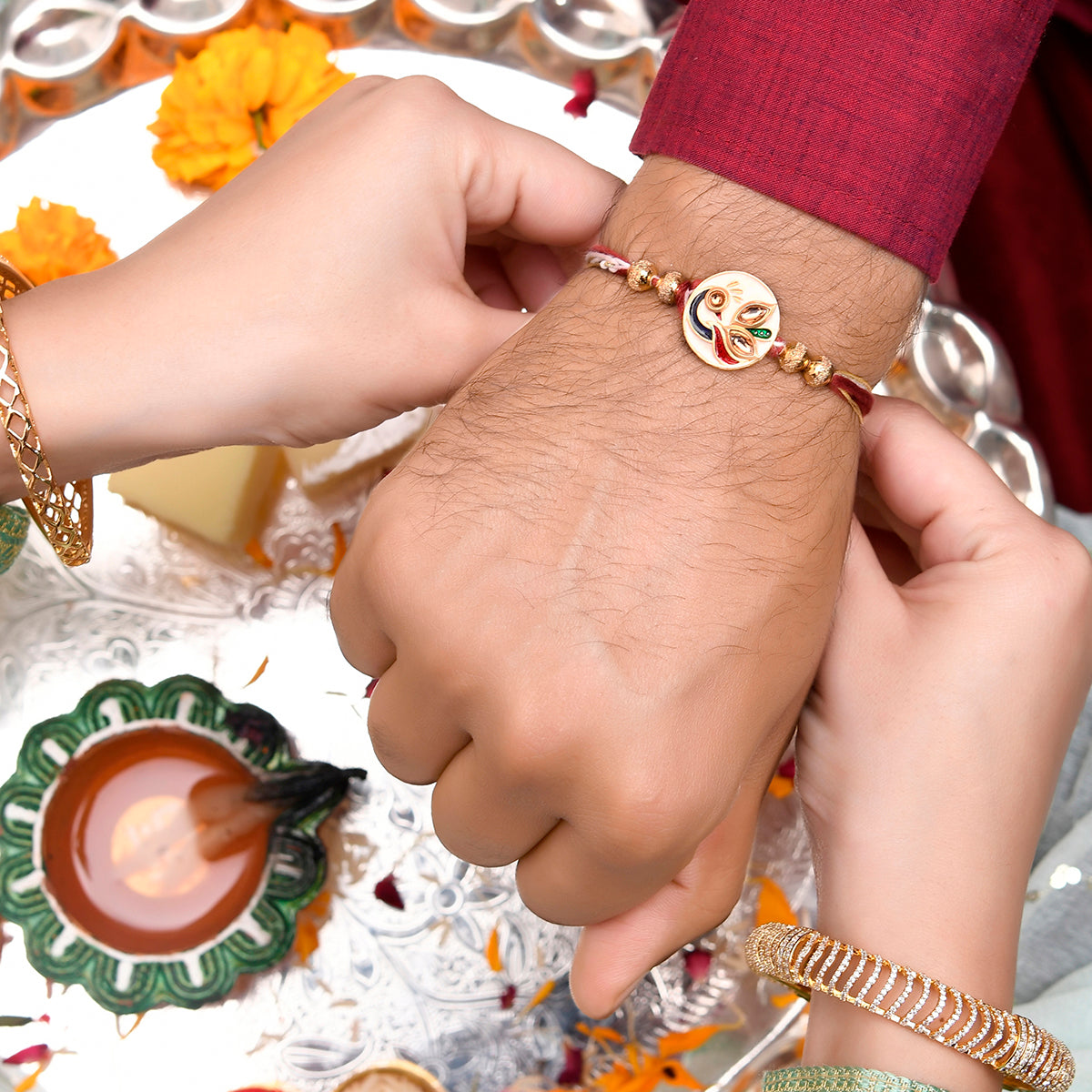 trueBrowns X Voylla Enameled Peacock Motif Thread Rakhi | Swadesiicart
