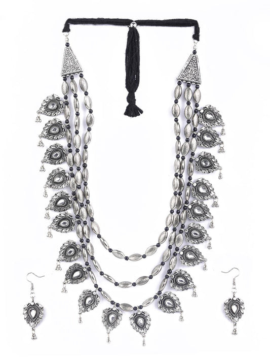 Priyaasi Women Kundan Stones Studded Silver Plated Jewellery Set - Noz2Toz