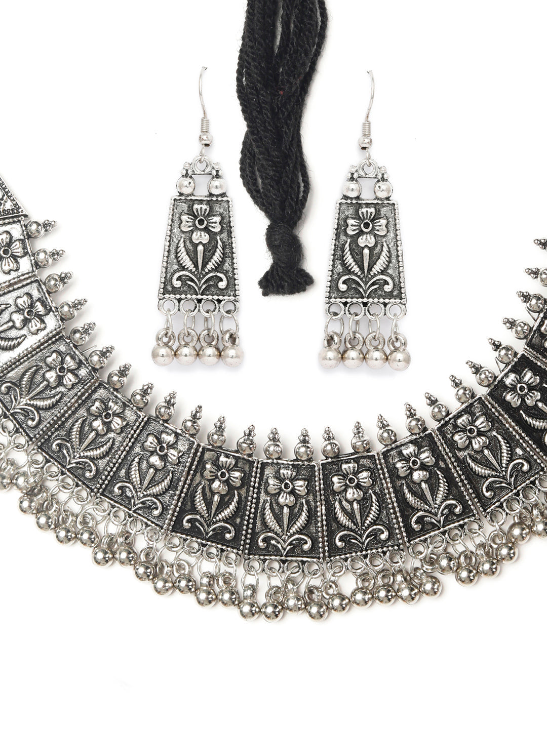 Priyaasi Women Tribal Oxidised Silver Floral Jewellery Set - Swadesiicart