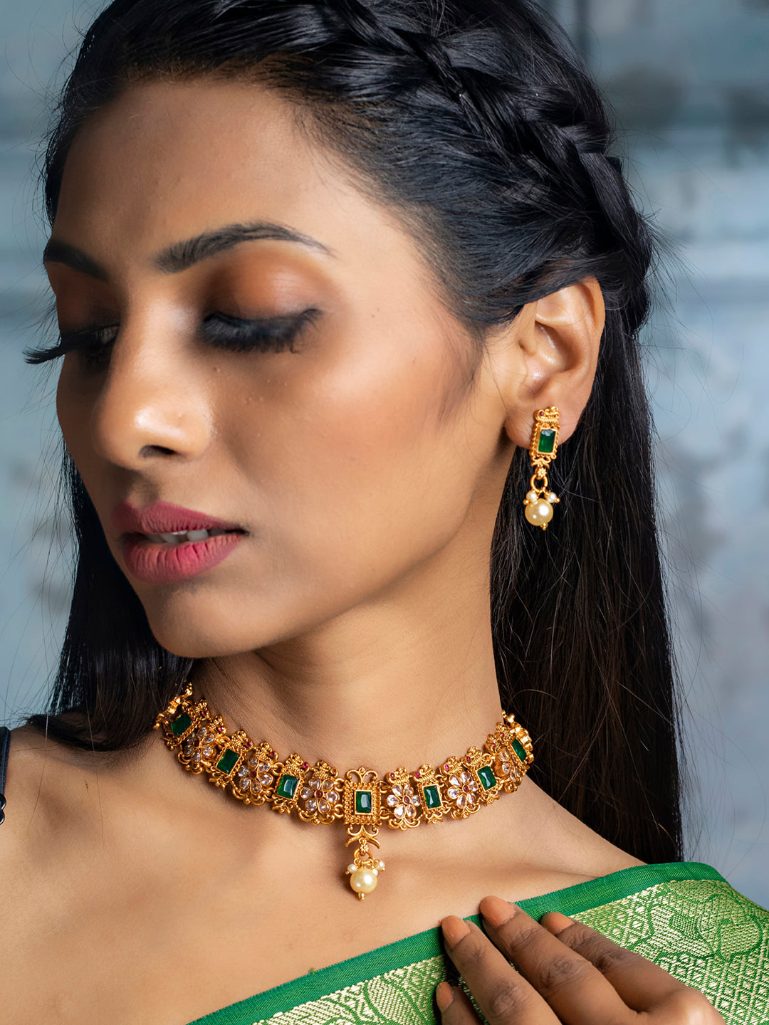 Priyaasi Women Ethnic Ruby & Green Gold-Polished Floral Jewellery Set - Swadesiicart