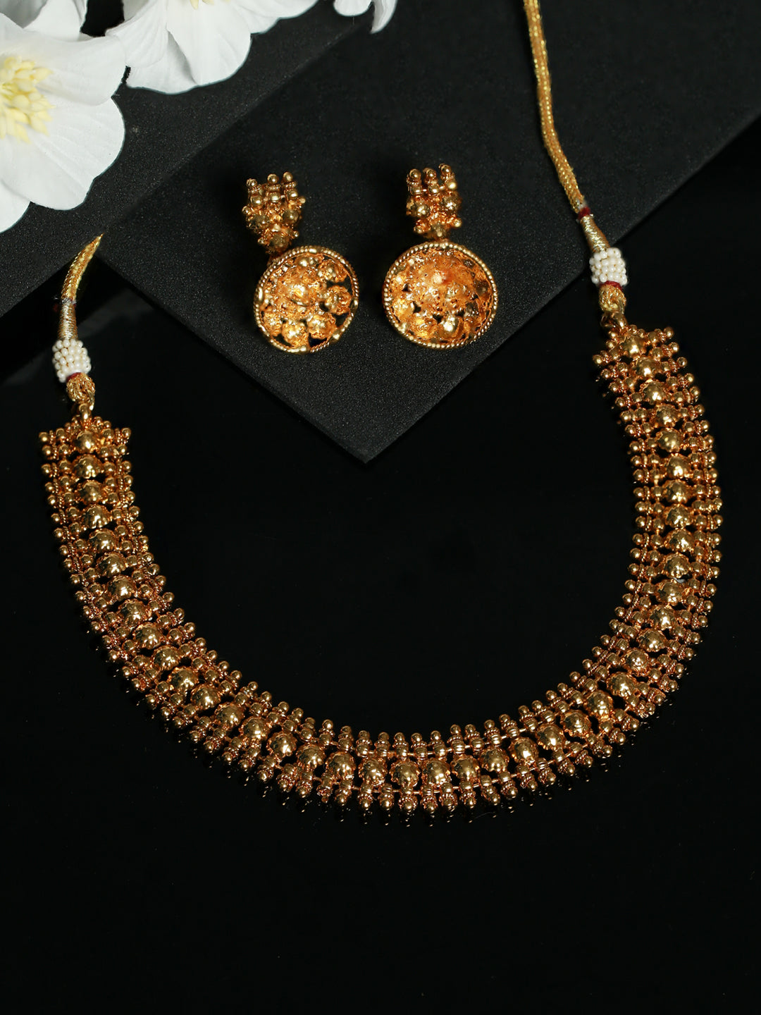 Priyaasi Women Traditional Gold-Polished Jewellery Set - Noz2Toz