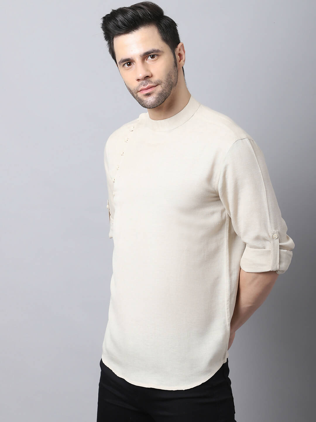 Even Apparels Cream Pure Cotton Men's Kurta With Side Placket | Swadesiicart