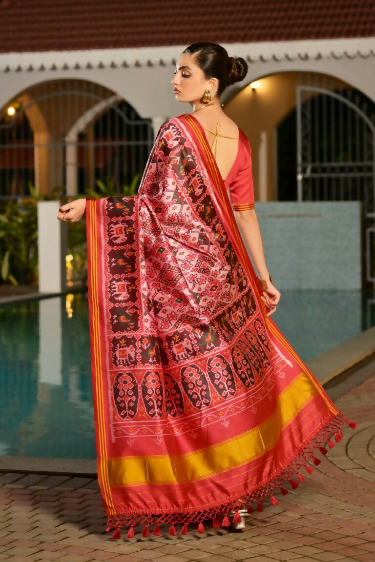 Vishnu Weaves Women's White Banarasi Silk Patola Printed Saree with Blouse - Swadesiicart