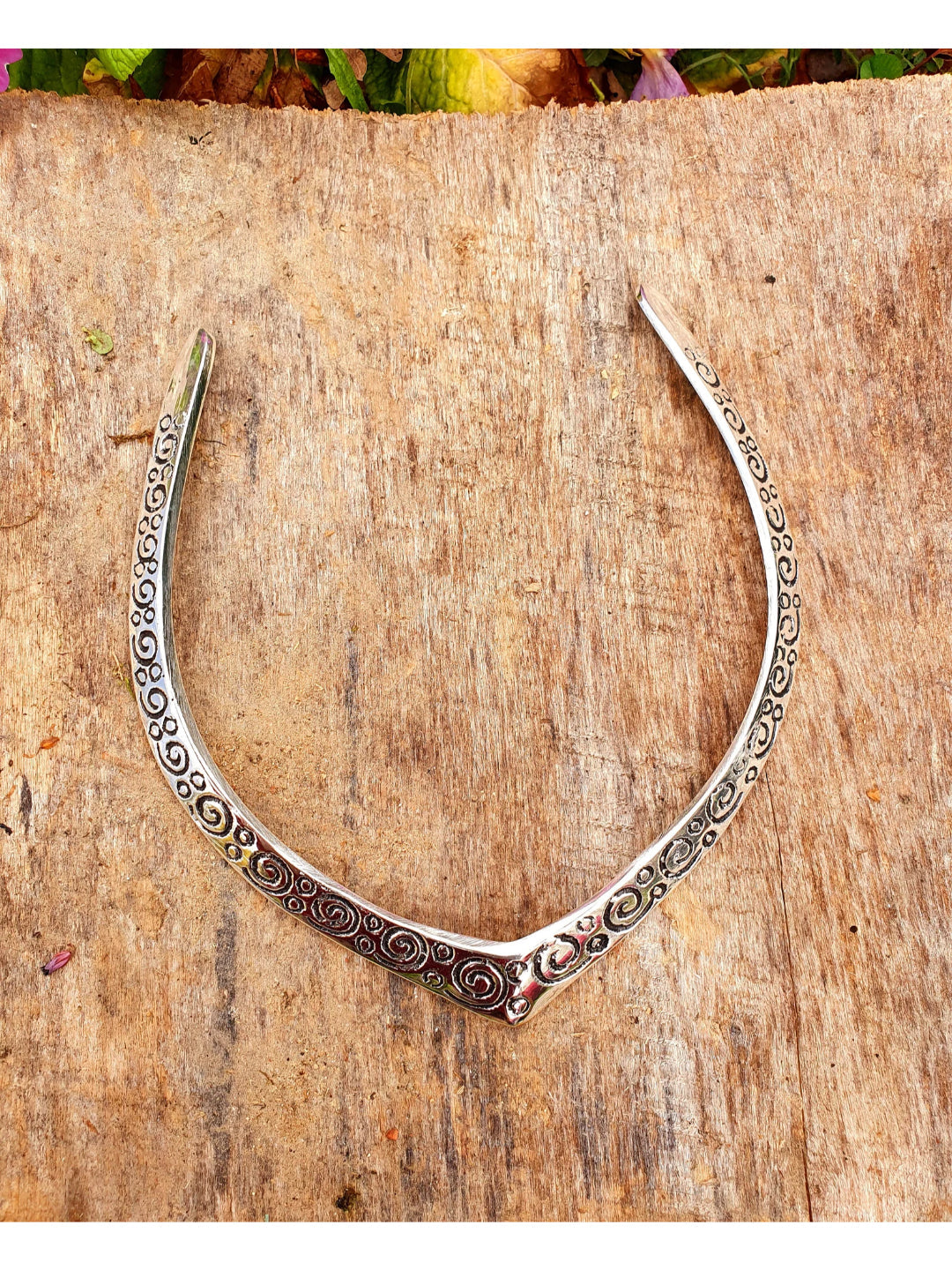NVR Women's Handmade Silver-Plated Oxidized Collar Choker Necklace | Swadesiicart