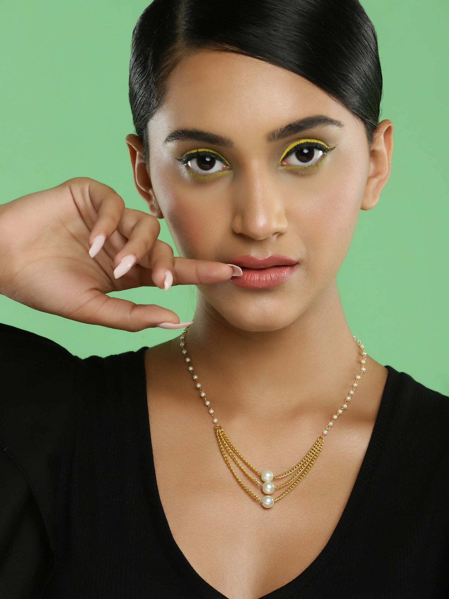 Women's Gold-Polished Chain - Ruby Raang | Swadesiicart