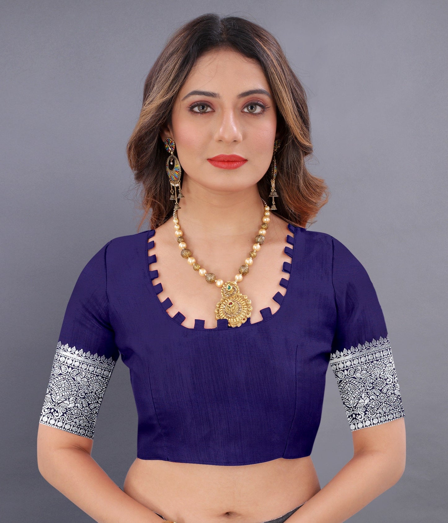 Vedant Vastram Soft Litchi Silk Banarasi Silk Saree - Navy | Swadesiicart