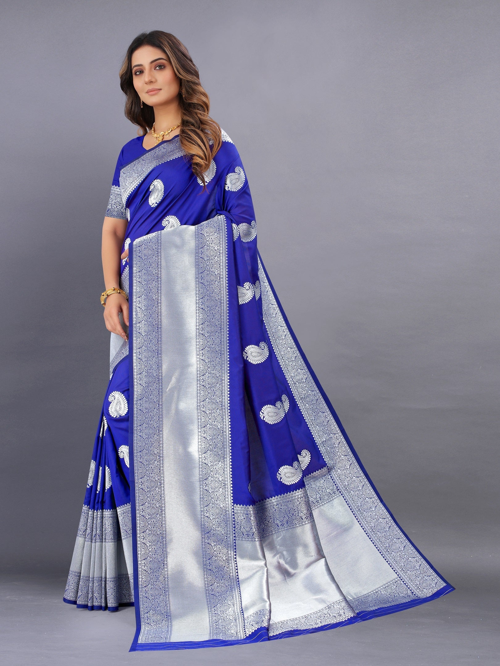 Vedant Vastram Soft Litchi Silk Banarasi Silk Saree - Royal Blue | Swadesiicart