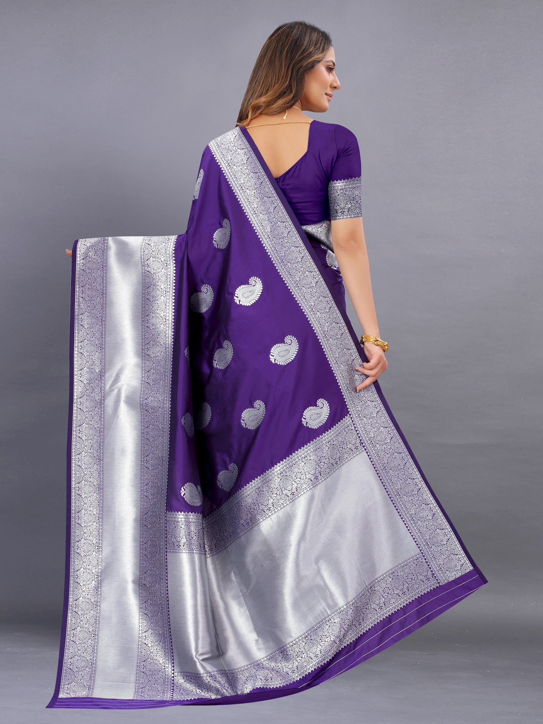 Vedant Vastram Soft Litchi Silk Banarasi Silk Saree - Violet | Swadesiicart