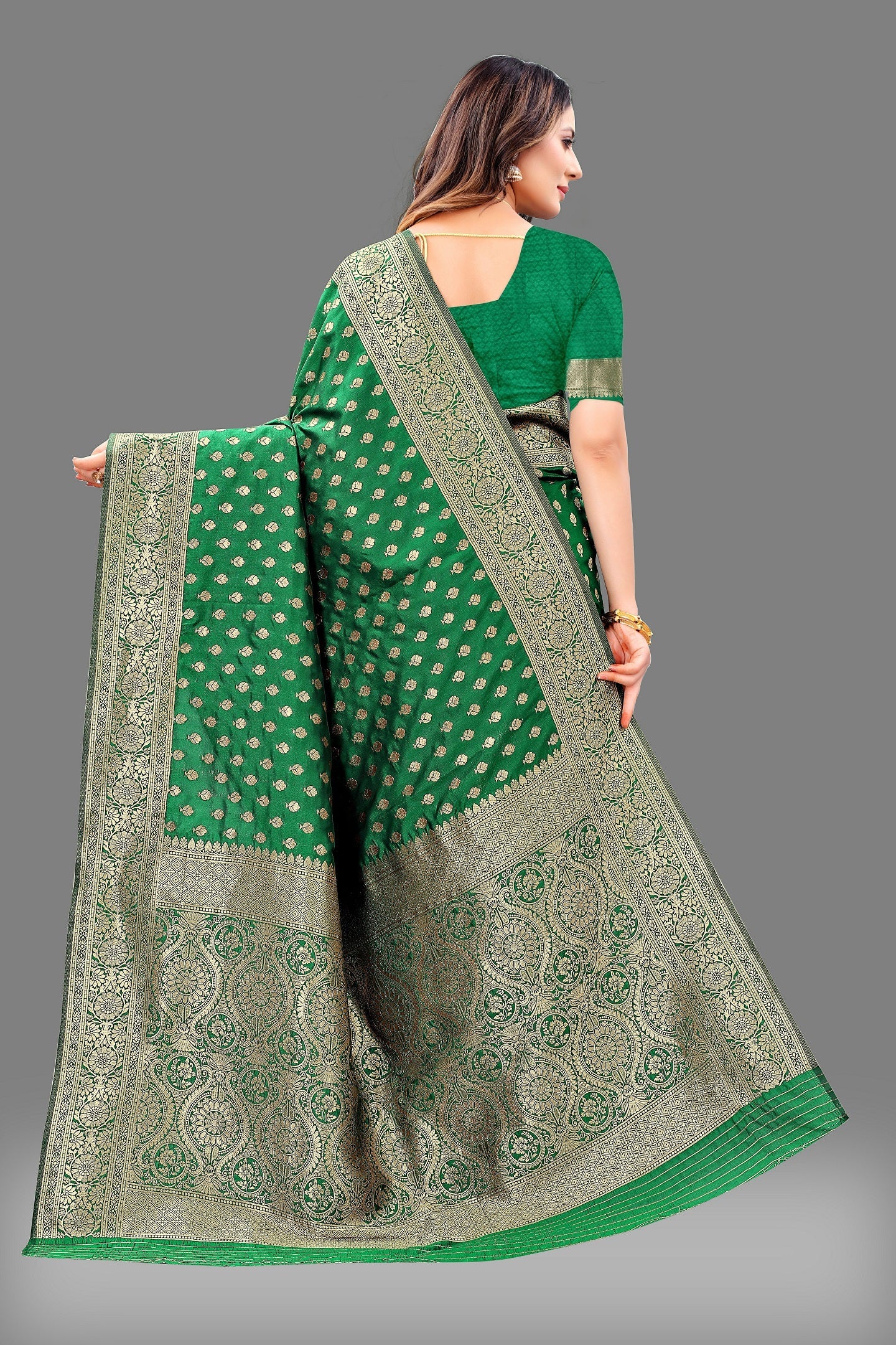 Vedant Vastram Soft Litchi Silk Banarasi Silk Saree - Green | Swadesiicart