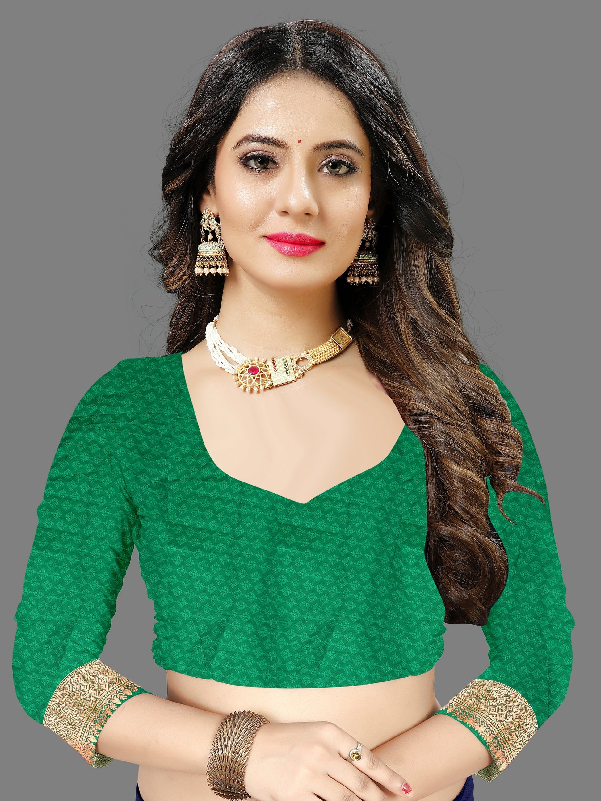 Vedant Vastram Soft Litchi Silk Banarasi Silk Saree - Green | Swadesiicart