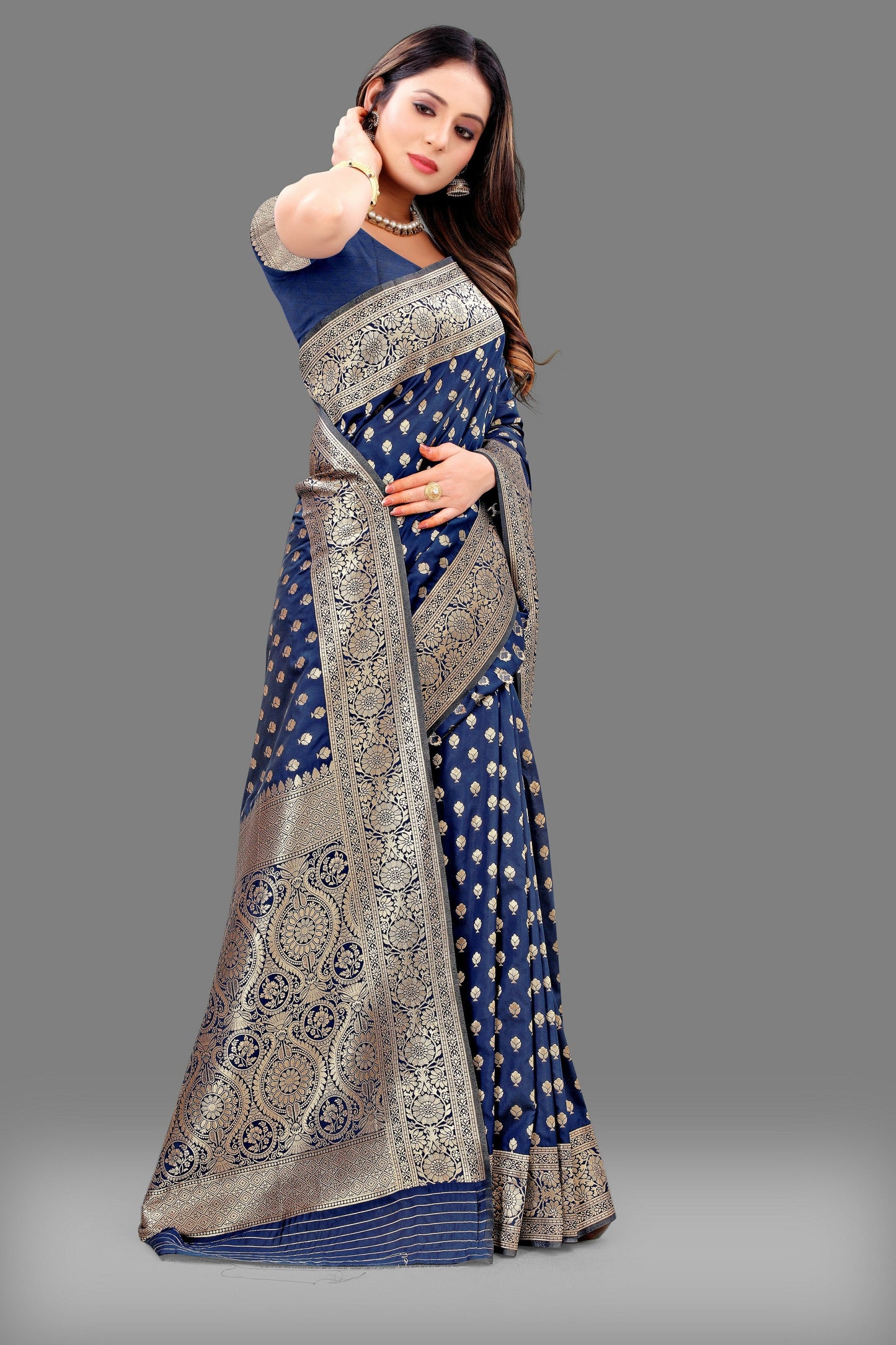 Vedant Vastram Soft Litchi Silk Banarasi Silk Saree - Navy | Swadesiicart