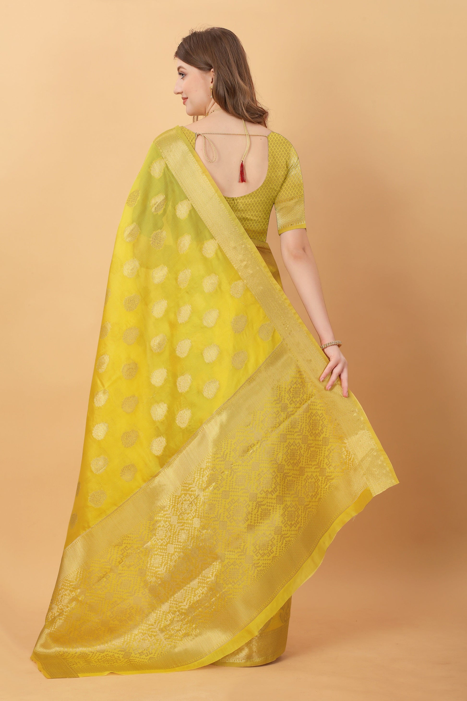 Vedant Vastram Organza Silk Banarasi Silk Saree - Yellow | Swadesiicart
