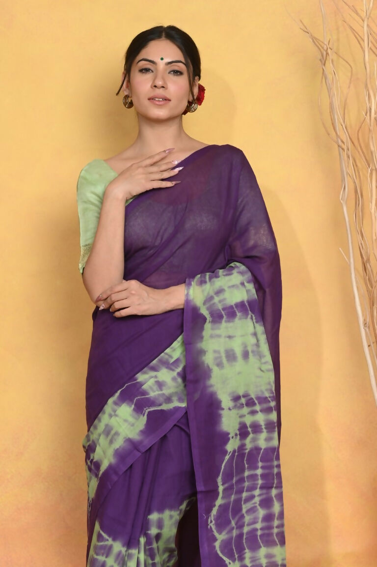 Very Much Indian Tie & Dye Handloom Mul Cotton Saree - Blue Green | Swadesiicart