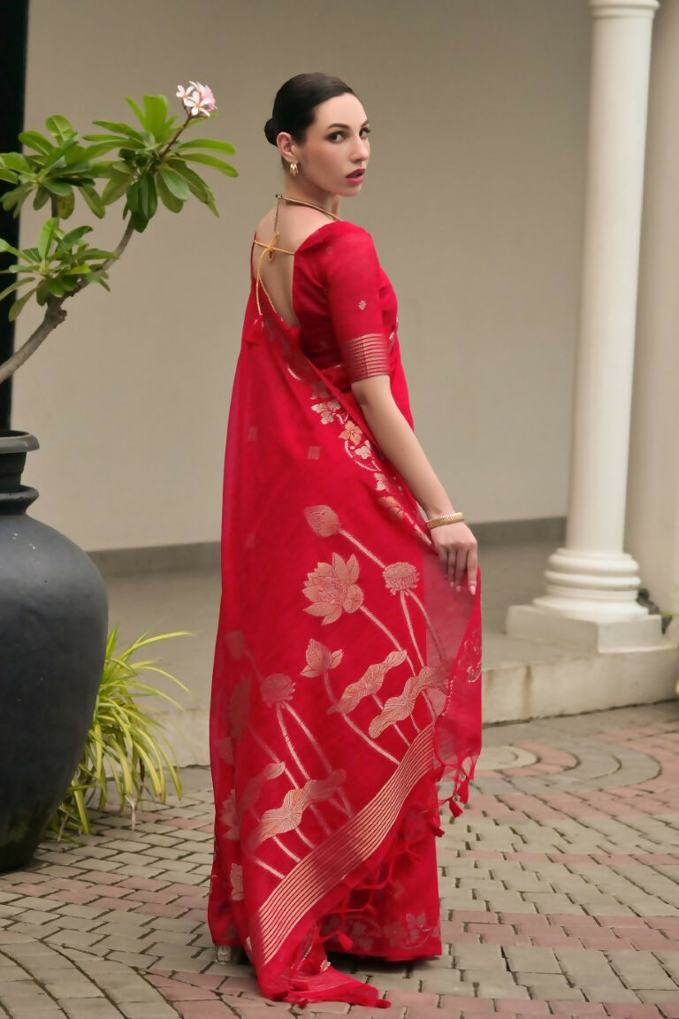 Vishnu Weaves Women's Red Linen Silk Zari Weaving Saree with Blouse - Swadesiicart