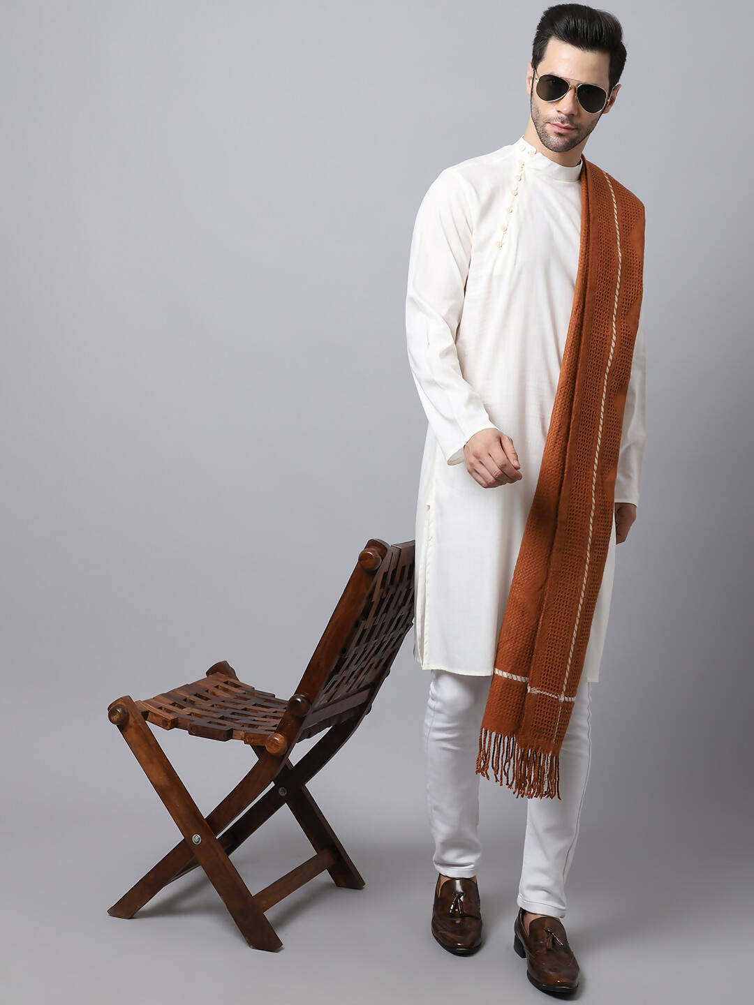 Even Apparels White Cotton Pure Cotton Men's Kurta With Side Placket | Swadesiicart