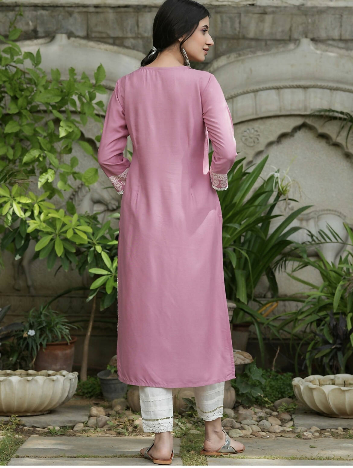 Indian Clothing Cheera Embellished Daily Wear Cotton Blend Kurta - Baby Pink - Swadesiicart