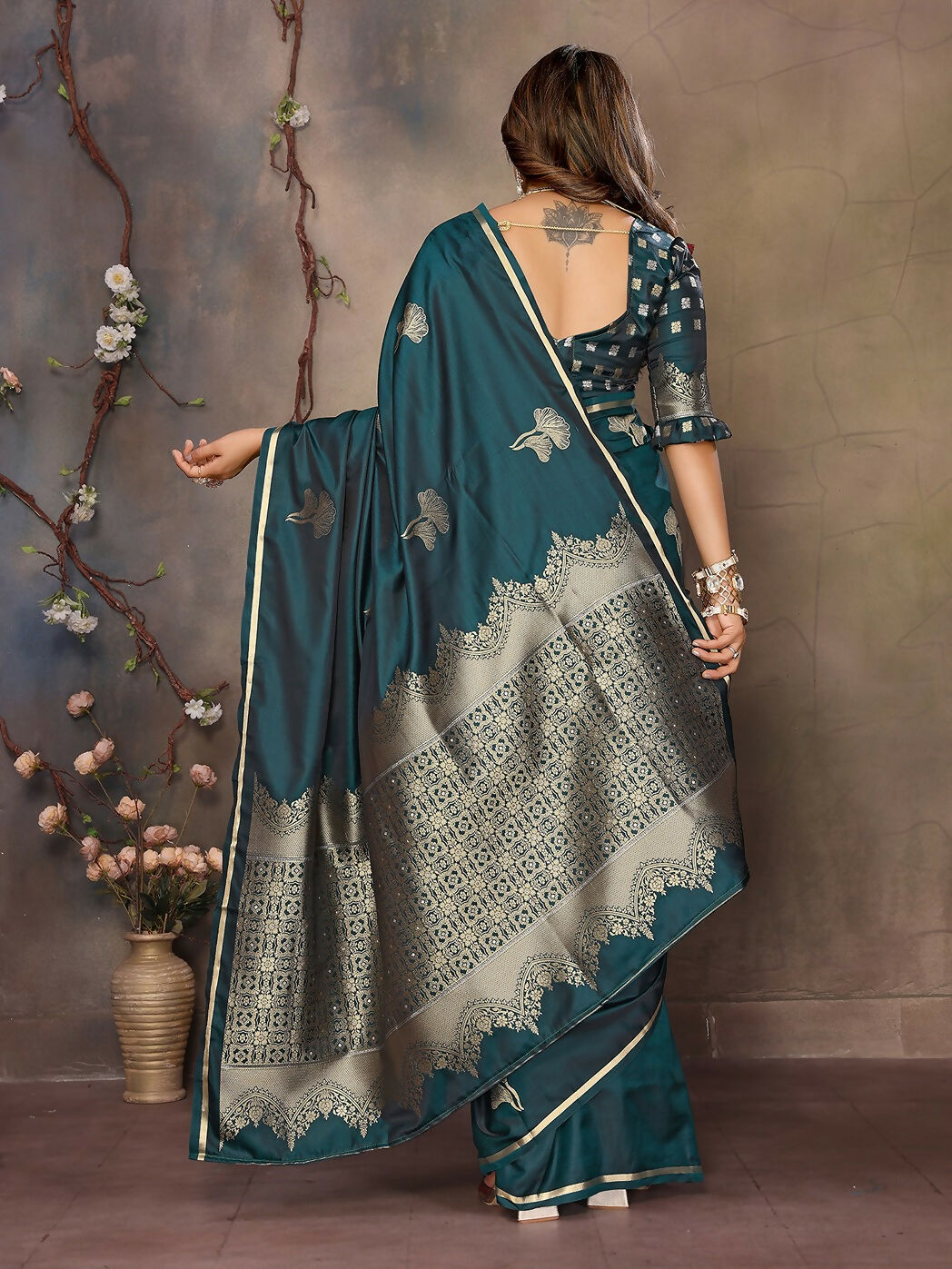 Joban Fashion Teal Floral Motifs Banarasi Silk Sarees | Swadesiicart