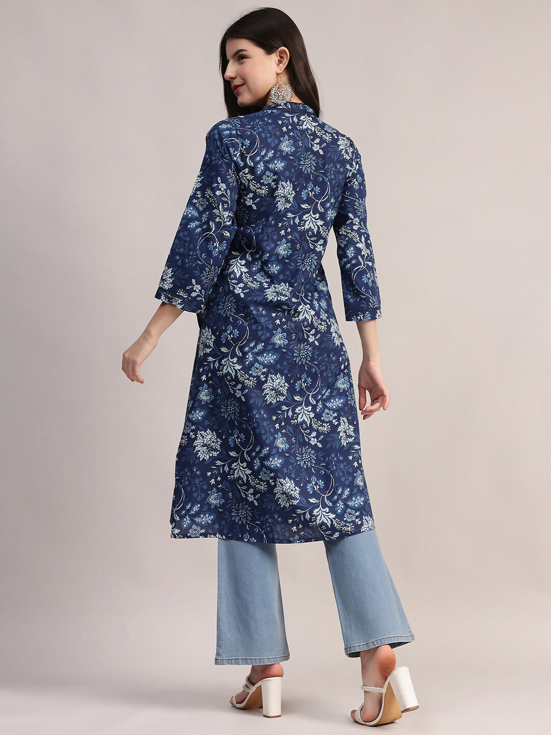 Aavyora Women's Navy Blue Floral Printed Cotton A-Line Kurta with Pintuck Detailing - Swadesiicart