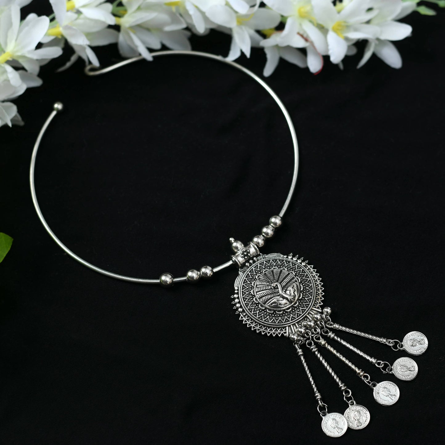 Mominos Fashion Johar Kamal Oxidised Silver-Plated Hasli Design Necklace Choker For Women | Swadesiicart