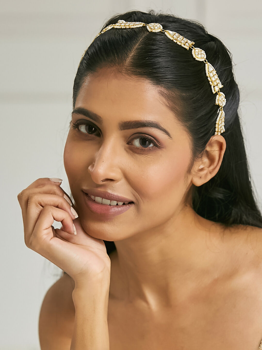 Nuyug 22K Gold-Plated Kundan & Pearls Studded Matha Patti with Regal Motifs Head Jewellery | Swadesiicart