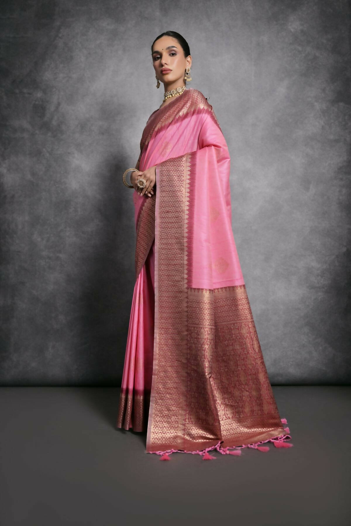 Vishnu Weaves Women's Baby-Pink Tussar Silk Zari Woven Saree with Blouse - Swadesiicart