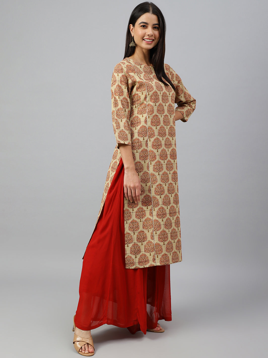 Janasya Women's Beige Cotton Ethnic motifs Casual Straight Kurta | Swadesiicart