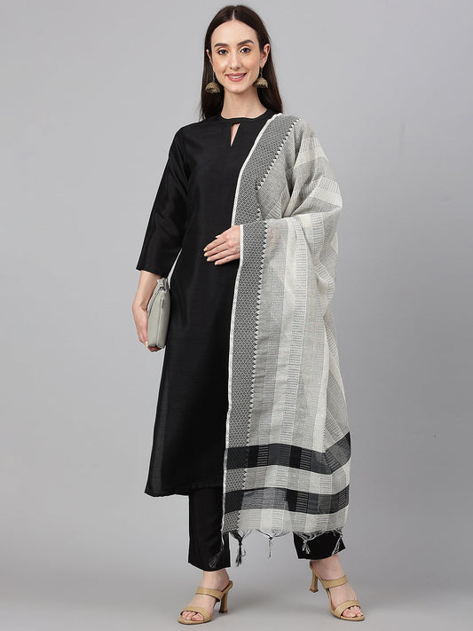 Janasya Women's Black Crepe Silk Solid Straight Festival Kurta Set | Swadesiicart