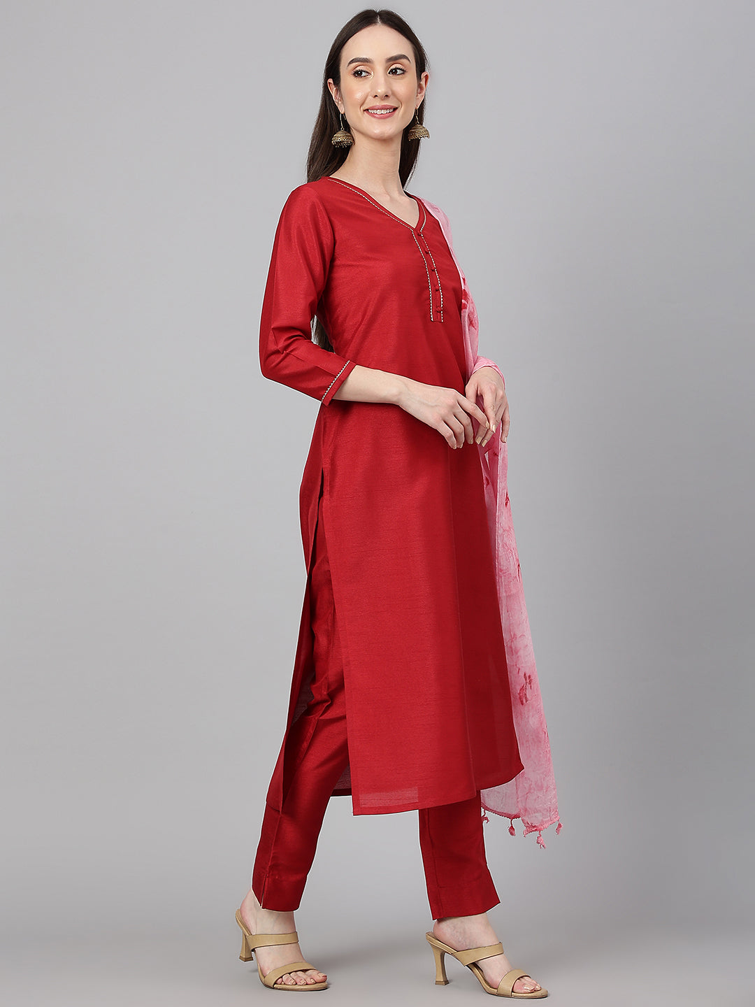 Janasya Women's Maroon Crepe Silk Solid Straight Festival Kurta Set | Swadesiicart