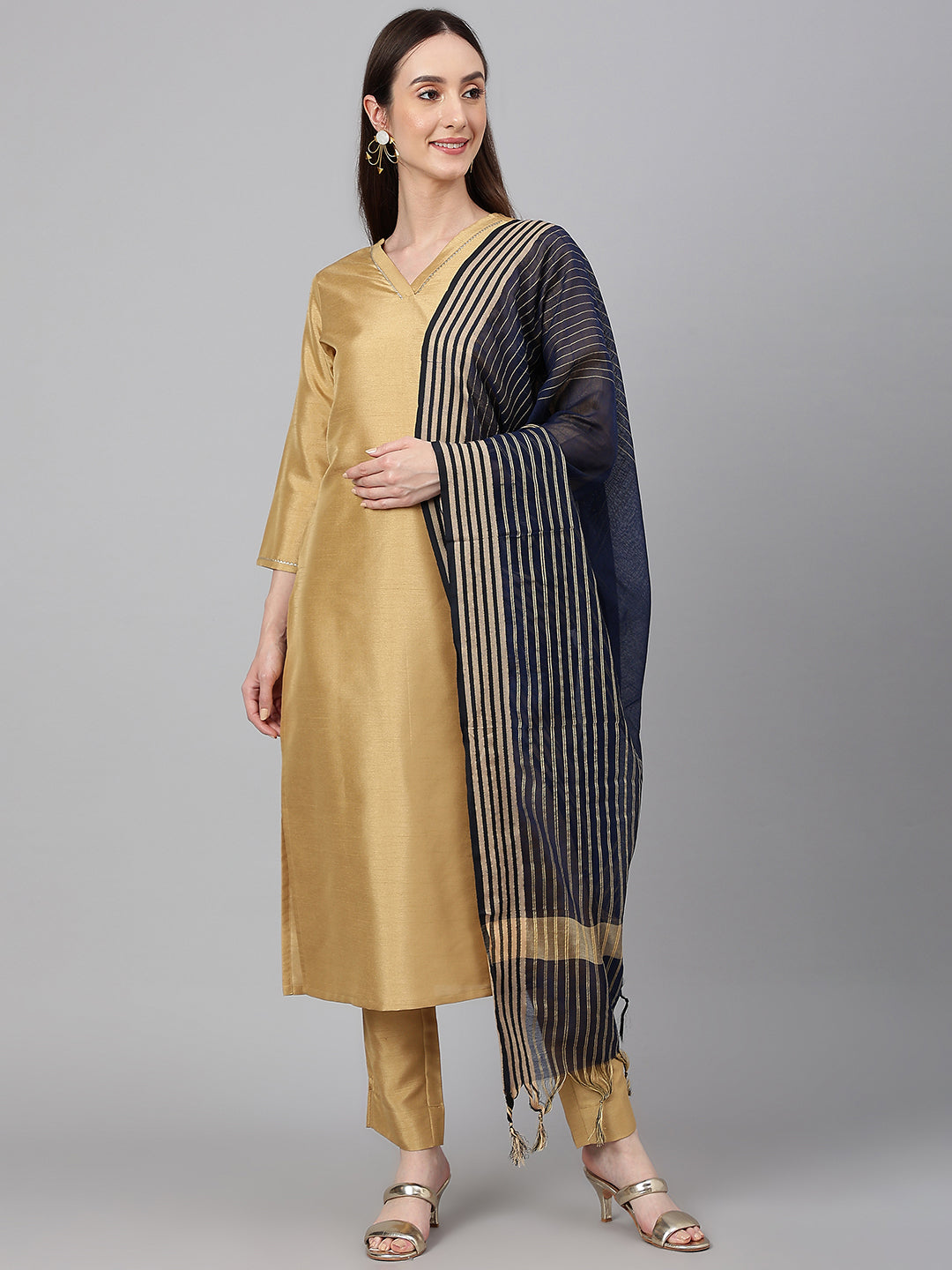 Janasya Women's Gold Crepe Silk Solid Straight Festival Kurta Set | Swadesiicart