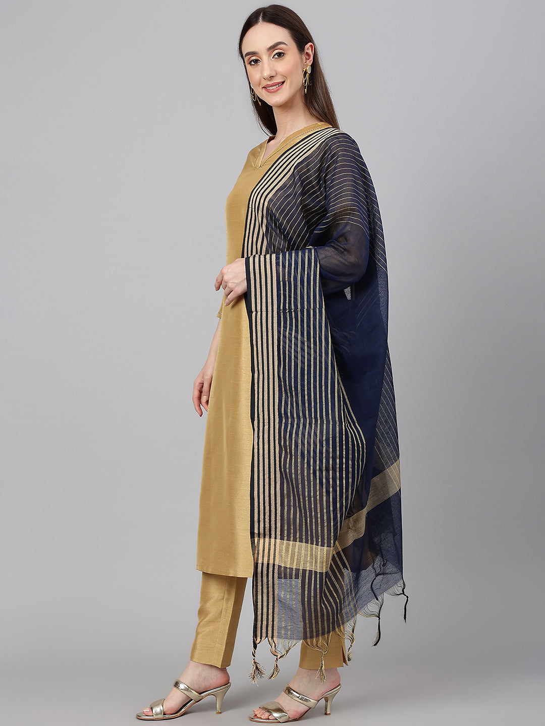 Janasya Women's Gold Crepe Silk Solid Straight Festival Kurta Set | Swadesiicart