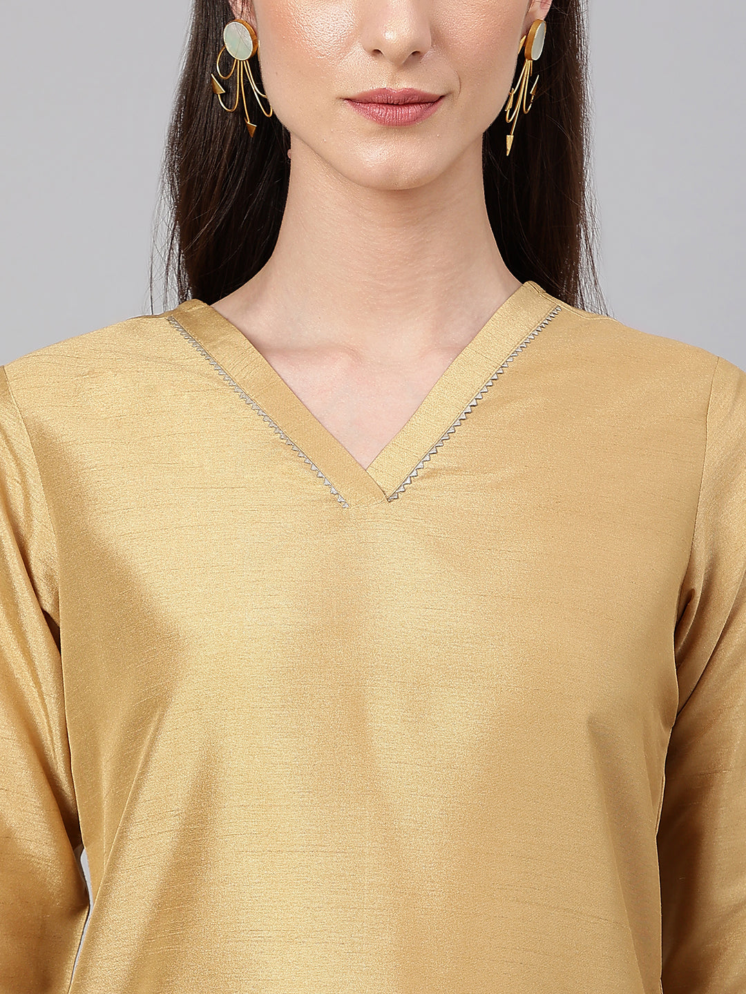 Janasya Women's Gold Crepe Silk Solid Straight Festival Kurta Set | Swadesiicart