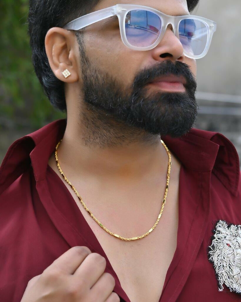 VOJ Gold-Polished Pipe Chain For Men | Swadesiicart