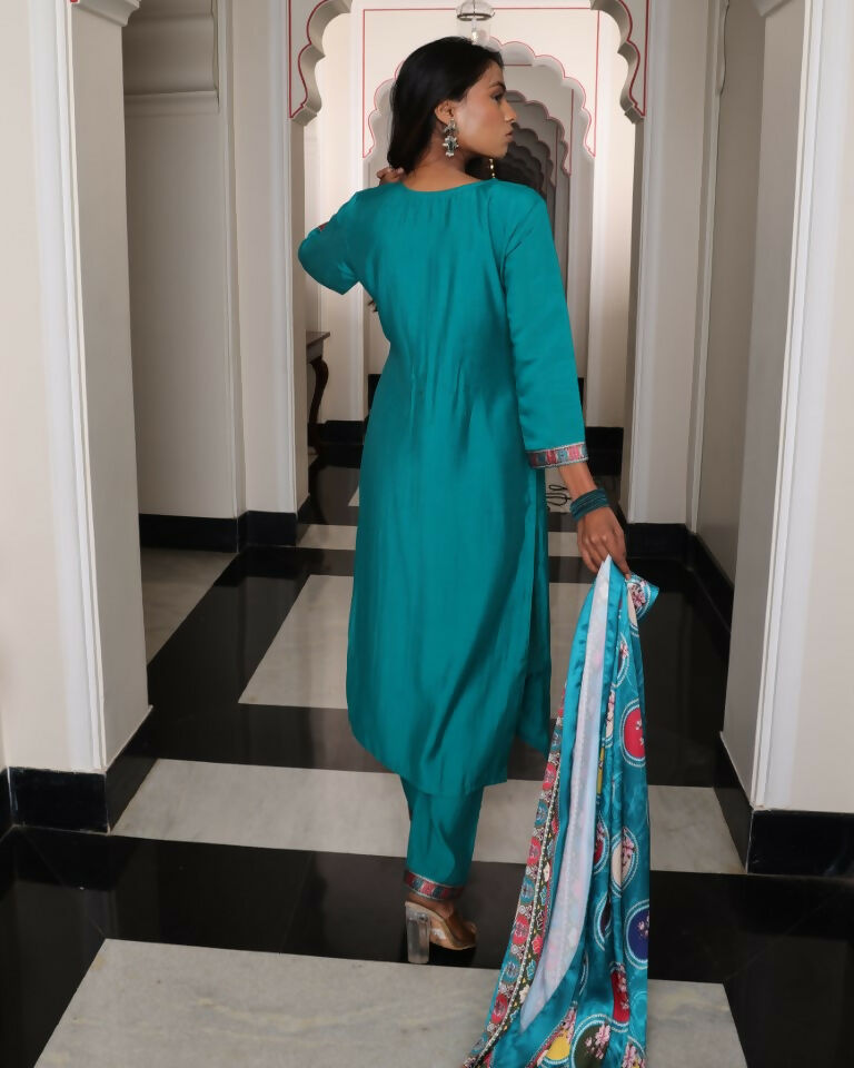 Jyoti Fashion Women's Teal Viscos Simmer Hand Work with Floral Printed Kurta Set | Swadesiicart