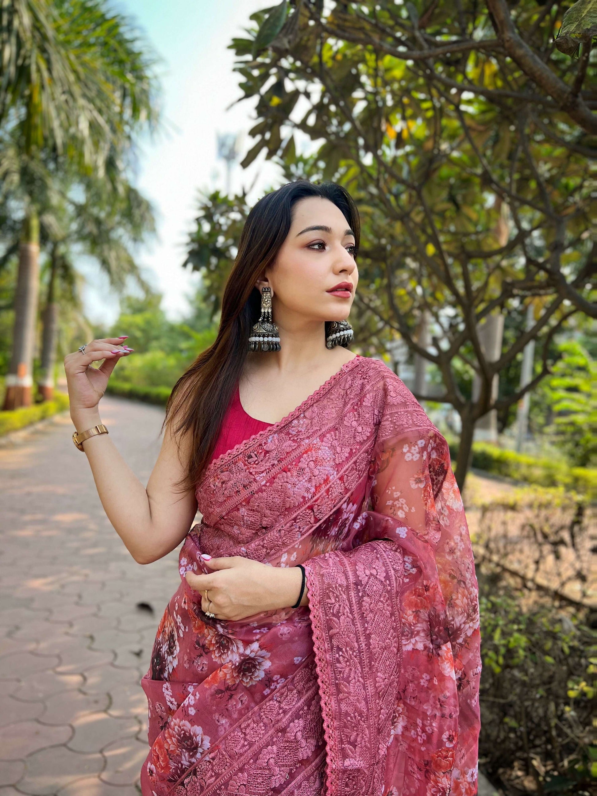 Vamsee Gunjan Pink Organza Saree - Swadesiicart