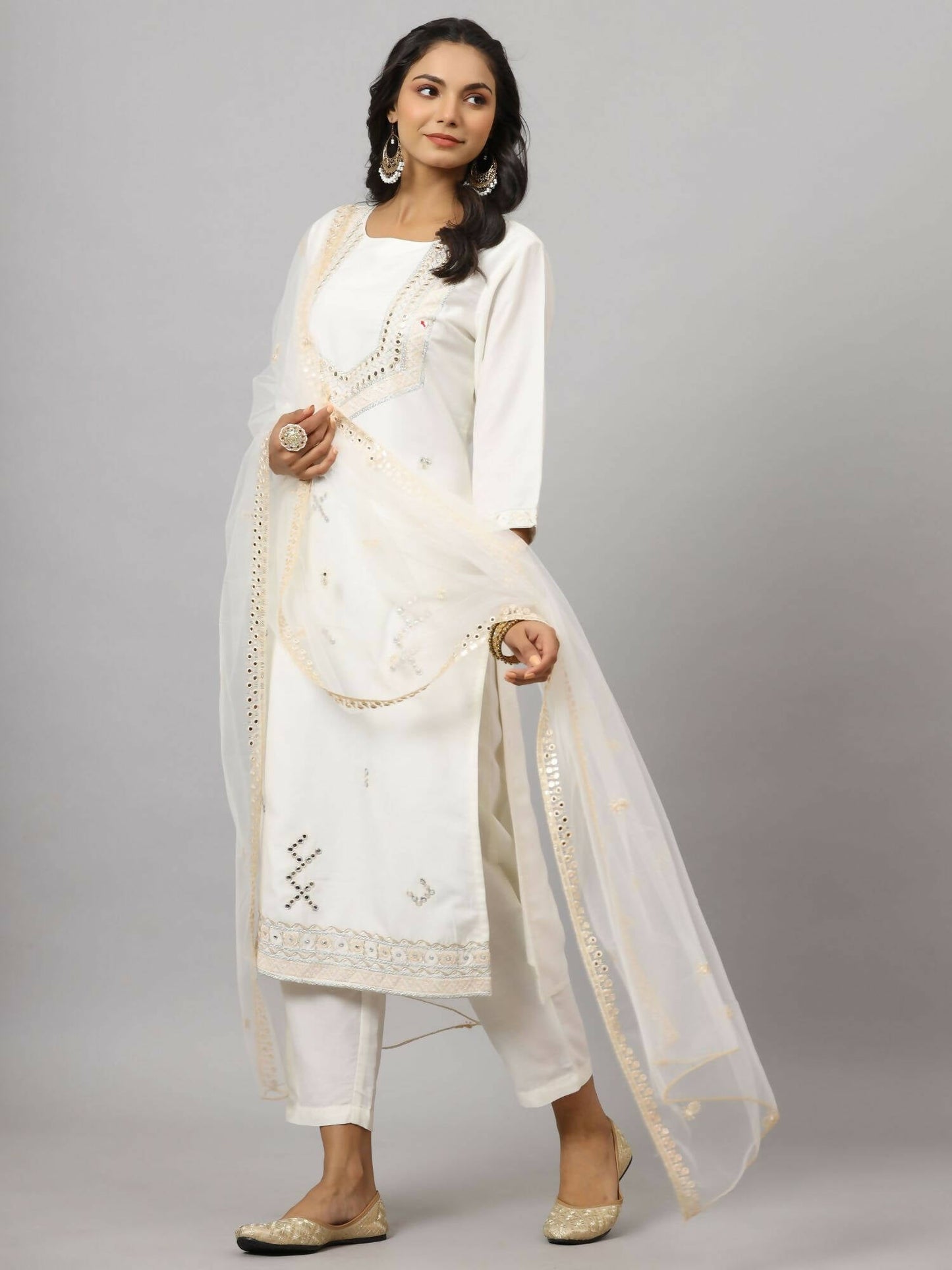 Juniper Women's White Chinnon Solid Embroidered Kurta Set | Swadesiicart