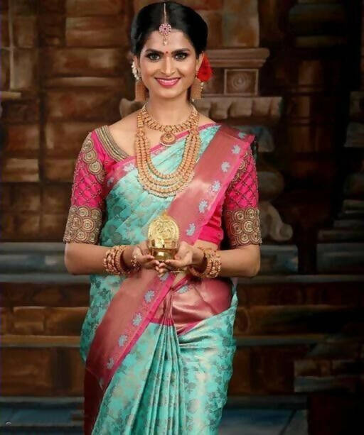DEIANA'S Beautiful Designer Golden zari Soft Lichi Silk Saree - Sky - Swadesiicart