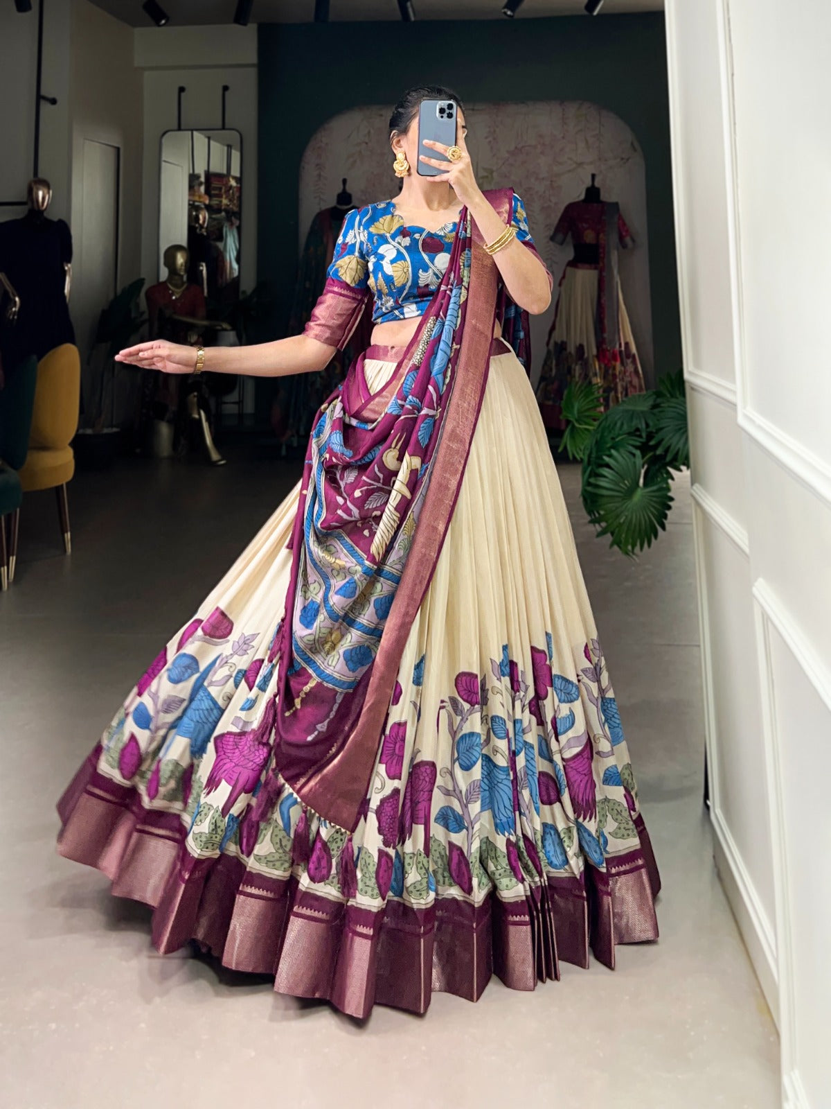 Lorenvalley Offwhite Dola Silk and Jacquard Silk Printed (Kalamkari) With Zari Weaving Border Lehenga Choli | Swadesiicart