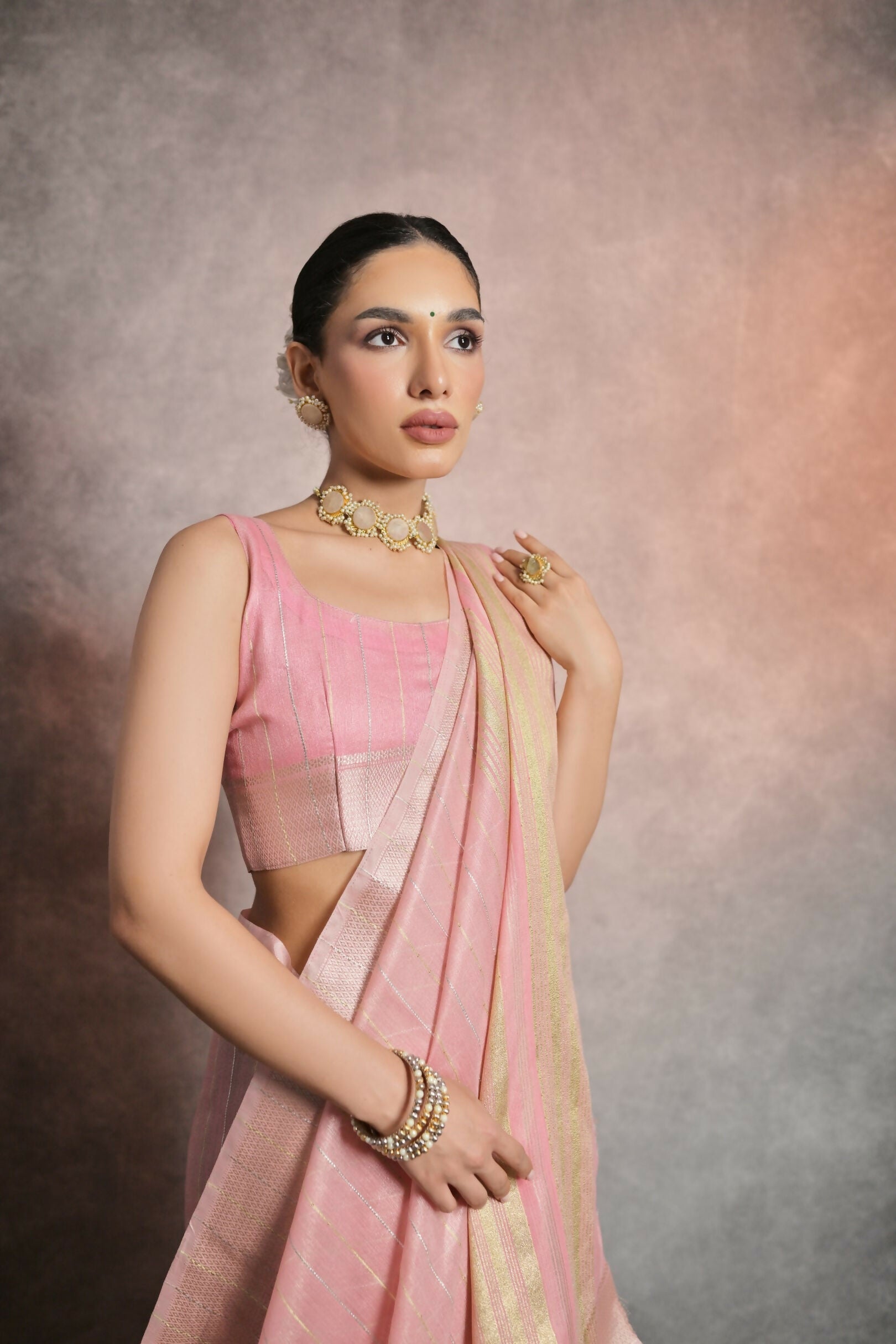 Vishnu Weaves Women's Pink Tissue Linen Zari Woven Saree with Blouse - Swadesiicart