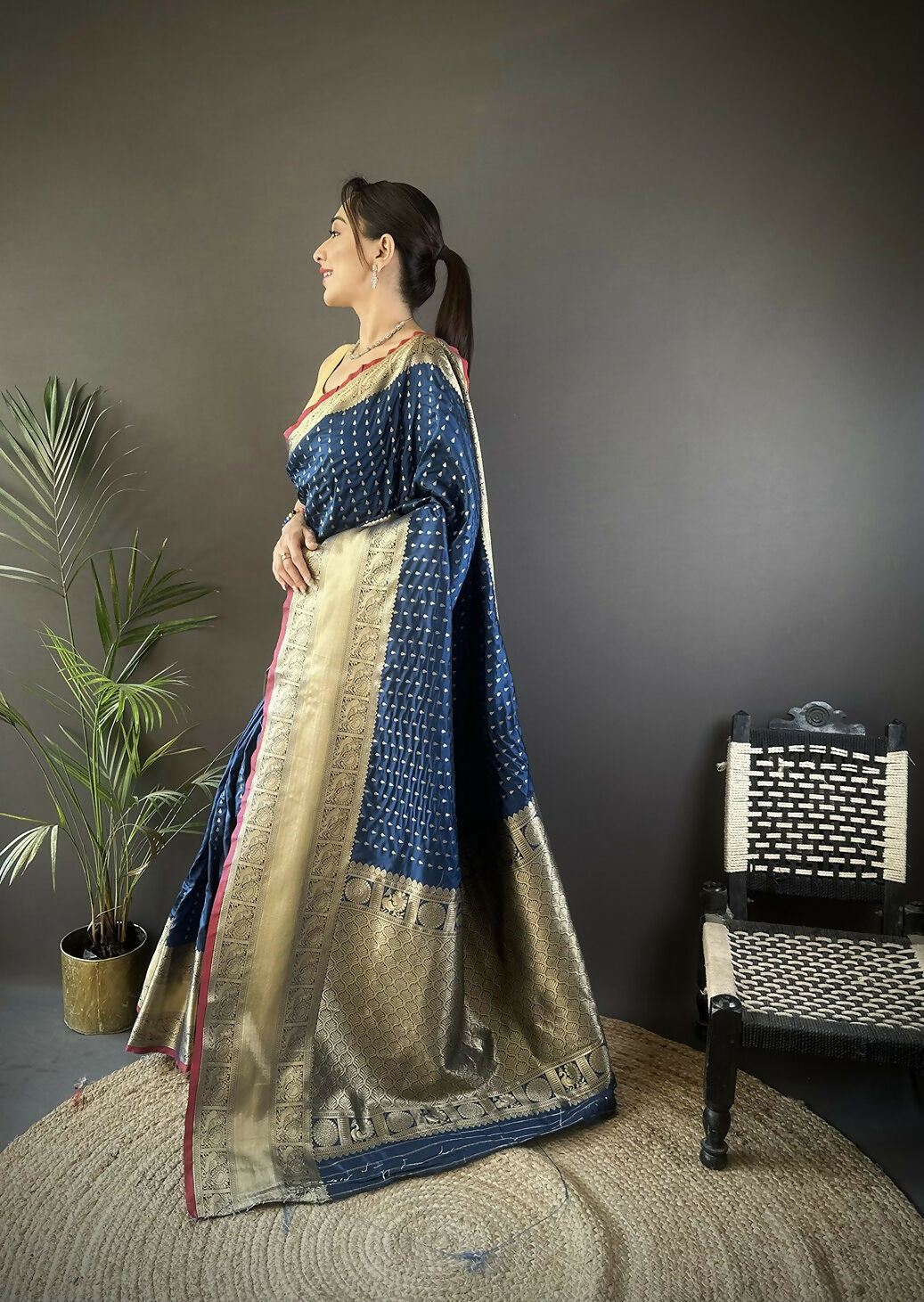 Joban Fashion Navy Blue Small Butti Banarasi Silk Sarees | Swadesiicart