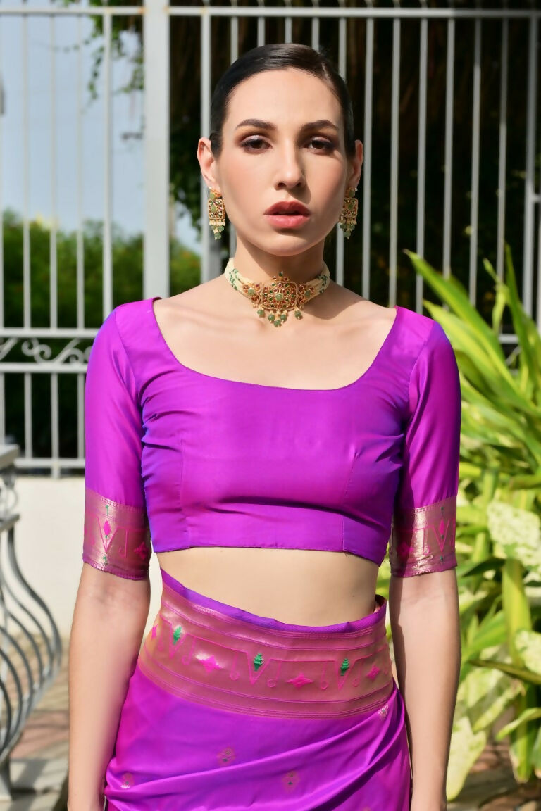 Vishnu Weaves Women's Purple Paithani Silk Zari Woven Saree with Blouse - Swadesiicart