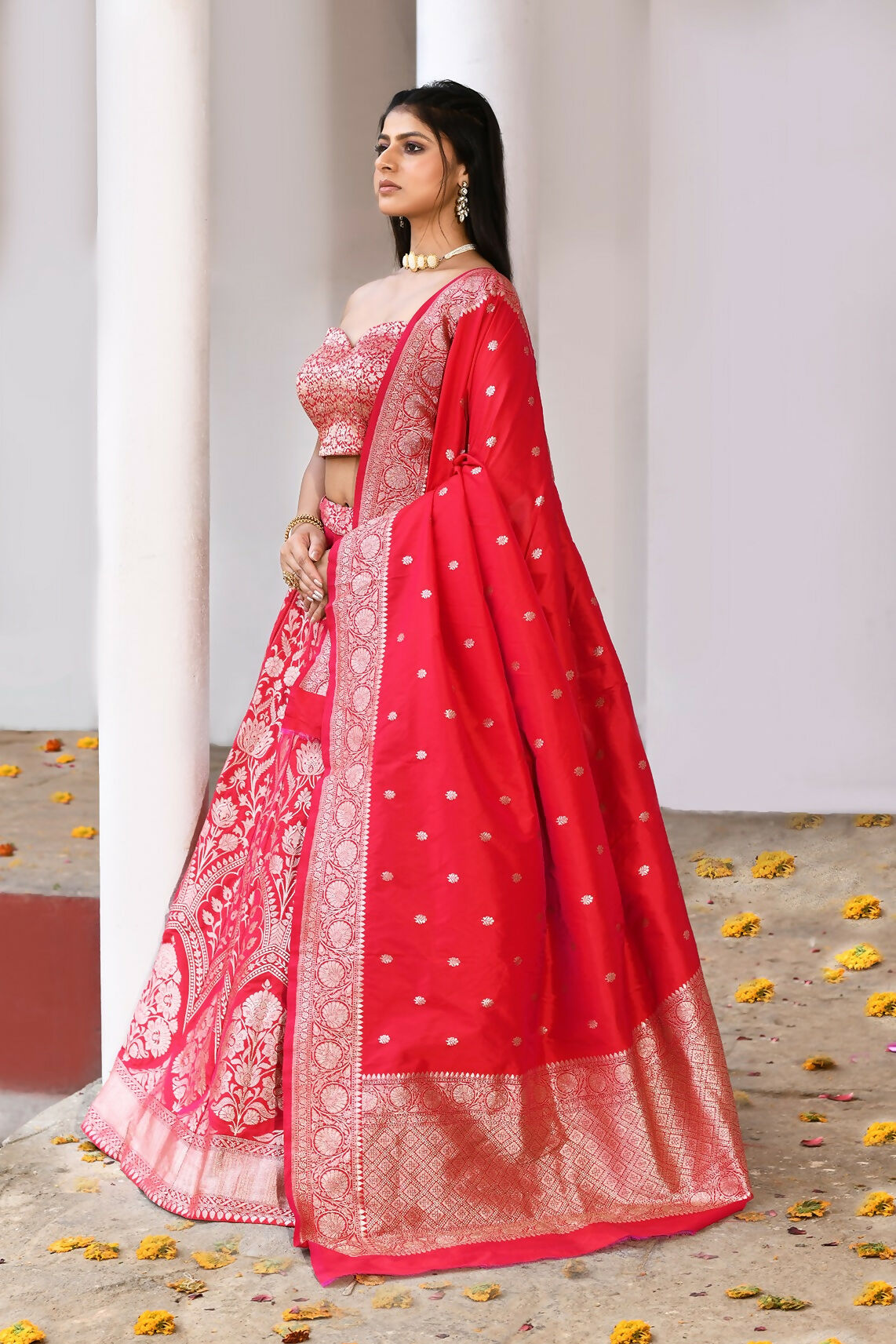 Joban Fashion Fuchsia Soft Pure Handloom Banarasi Silk Lehenga | Swadesiicart