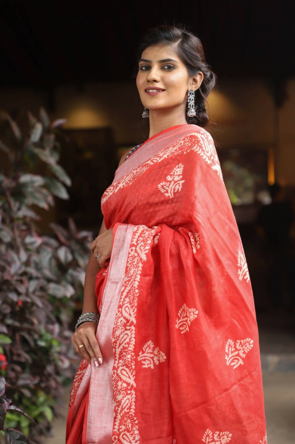 Very Much Indian Organic Linen With Handblock Printing Saree - Red | Swadesiicart