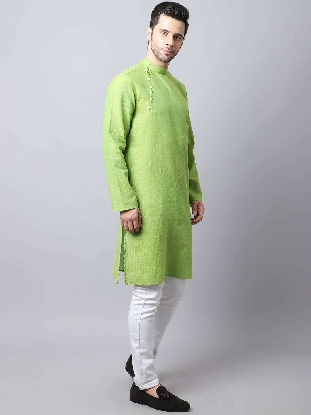 Even Apparels Green Pure Cotton Men's Kurta With Side Placket (SLD1193) | Swadesiicart