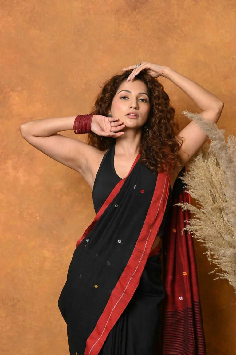 Very Much Indian Pure Cotton Handloom Saree with Buttis & Sleek Border - Black | Swadesiicart