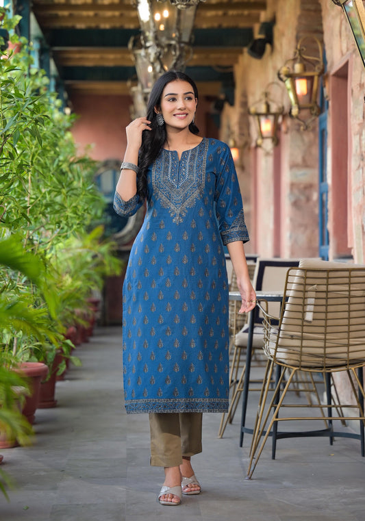 Juniper Women's Blue Ethnic Motif Printed Cotton Kurta - Swadesiicart